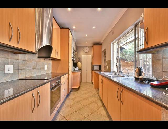 7 BEDROOM HOUSE FOR SALE IN NORTHWOLD